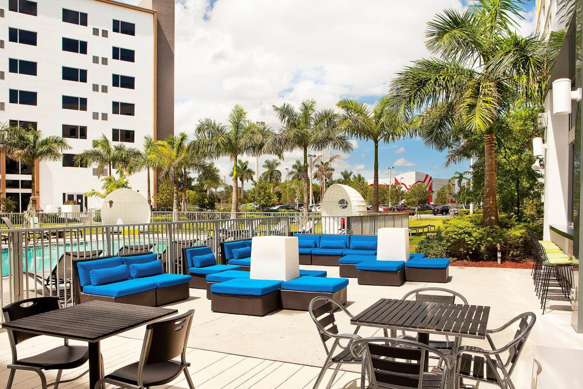 Aloft Miami Doral Ξενοδοχείο Εξωτερικό φωτογραφία